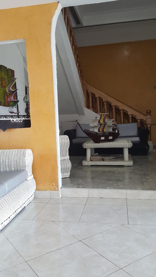 Hotel Marbella Tradition Cartagena Екстер'єр фото