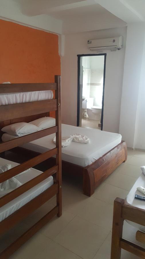 Hotel Marbella Tradition Cartagena Екстер'єр фото